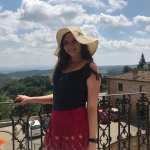 Meet your Posher, Hannah